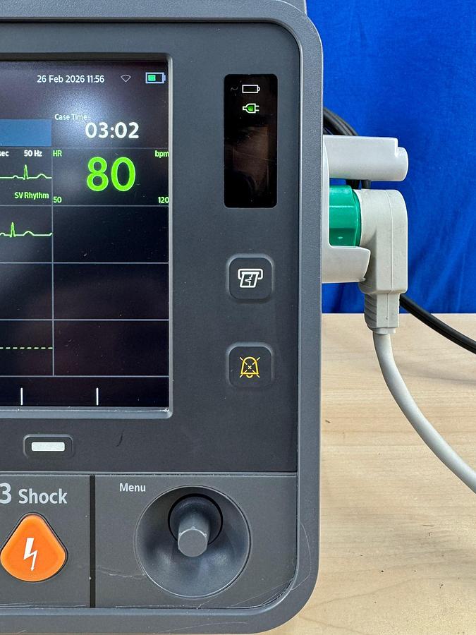 Used Philips HeartStart Intrepid Defibrillator With Efficia External Paddles YOM: 2019 