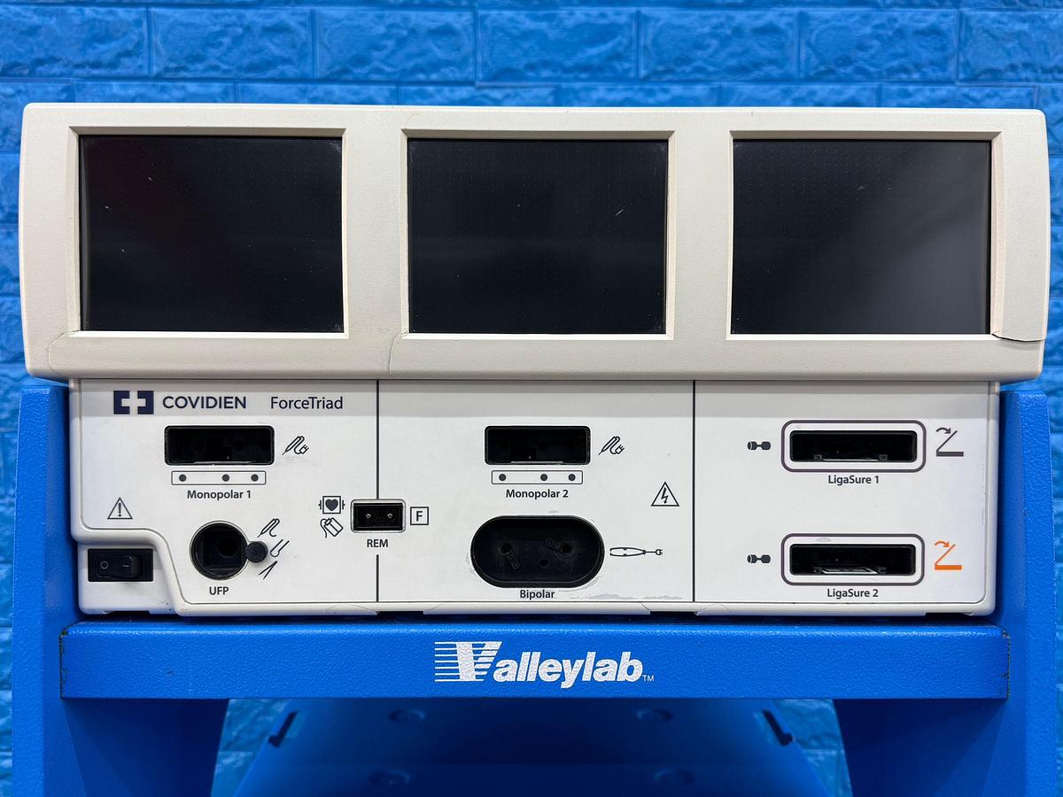 Used Covidien Force Triad SW: 4.00.03 YOM: 2012
