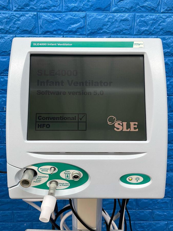 Used Used SLE 4000 Ventilator