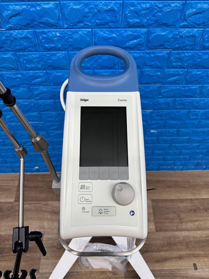 Used Dräger Carina Ventilator  Hours: 52 YOM: 2018 