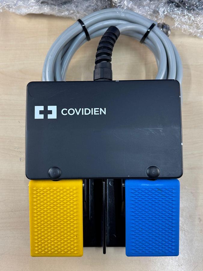 Used Covidien Monopolar Footswitch REF: E6008B -4 Pieces