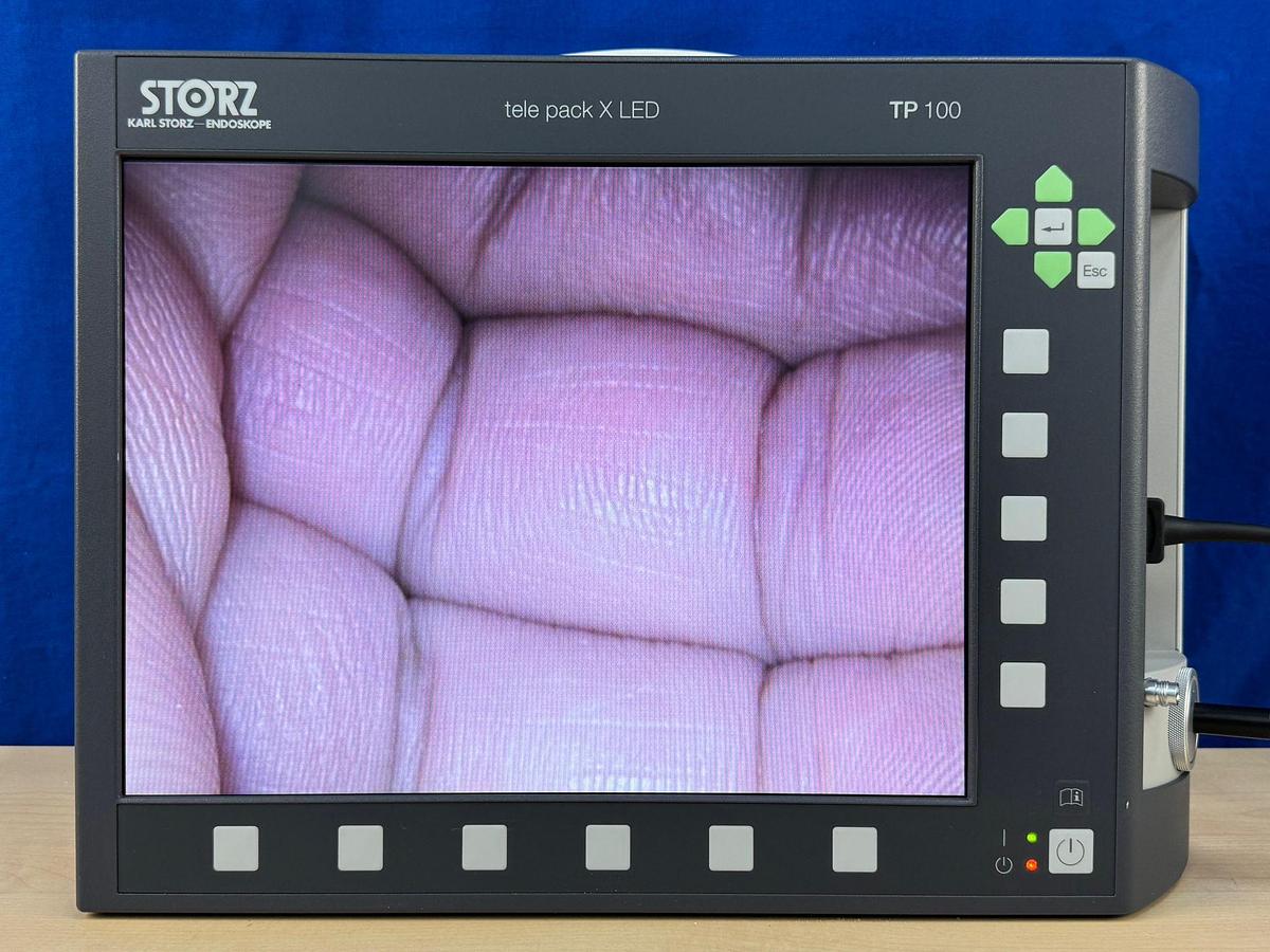 Used Karl Storz Tele Pack X LED TP 100 SN: ZU3890 Include Karl Storz Tele Cam SN: PT864874-H Karl Storz Light Cable And Keyboard