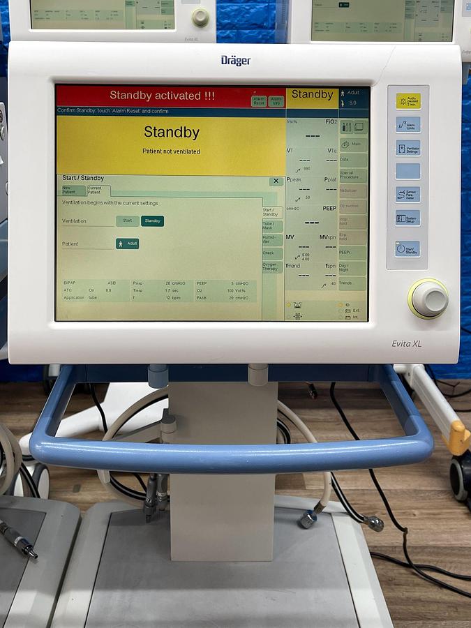 Used 9X Dräger Evita XL Ventilator