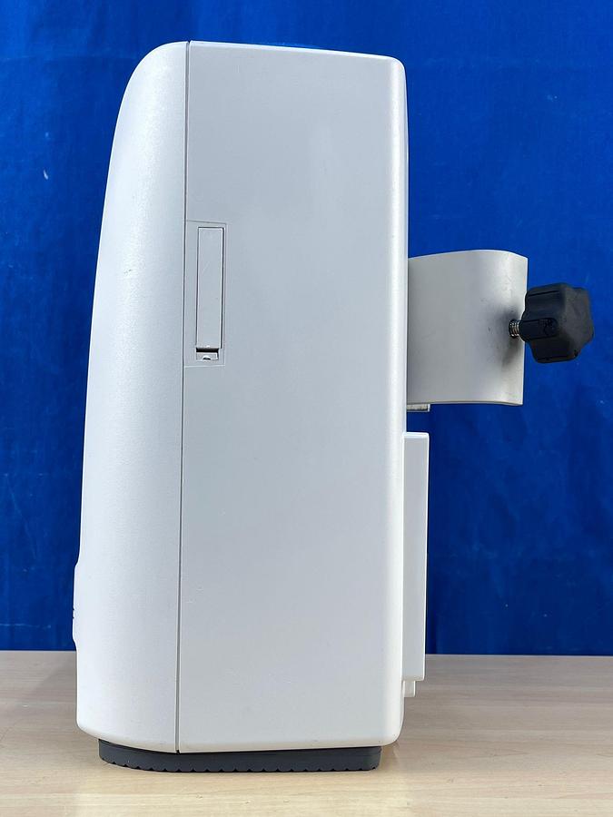 Used MEDTRONIC IPC REF: 1898001 Straight Shot M5 Hand piece REF: 1899200 Footswitch REF: 1898430 IPC