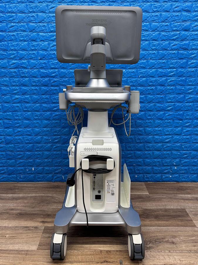 Used Siemens Healthineers Acuson Juniper Ultrasound YOM: 2018 Probe 10V4 YOM: 2018 16L4 YOM: 2019 18H5 YOM: 2018