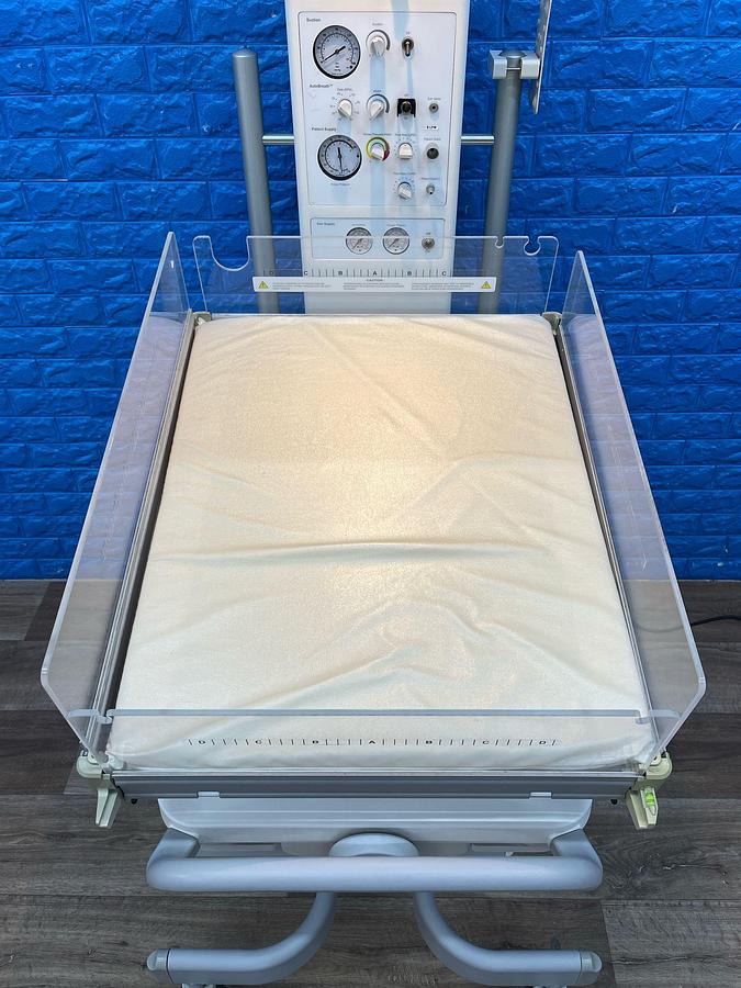Used DRAEGER Resuscitaire YOM: 2014 Infant Resuscitator