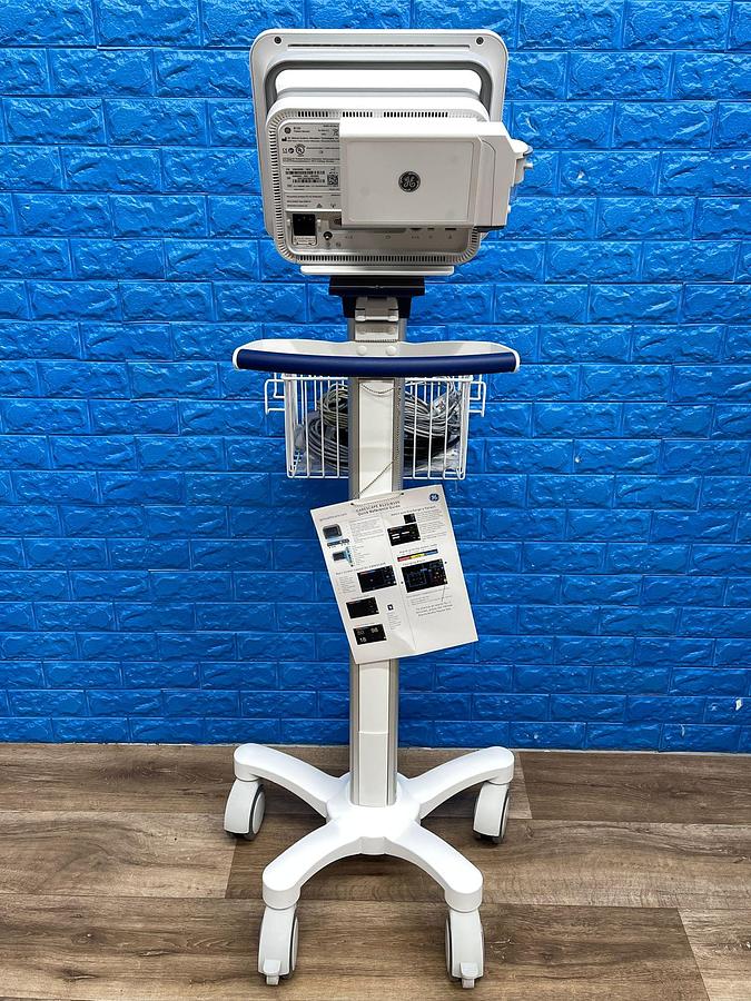 Used GE B125 Patients Monitor YOM: 2020 Include E-miniC Gass Module Without battery.