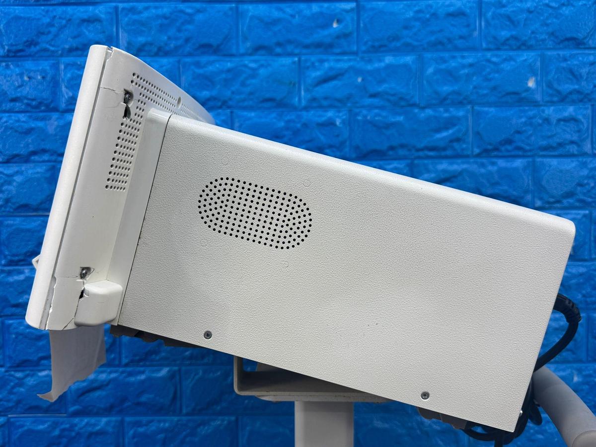 Used Huntleigh Sonicaid FM 800 Encore ECG SN: 751CX0401627-15 Include sonicaid IPX7 US Probe 