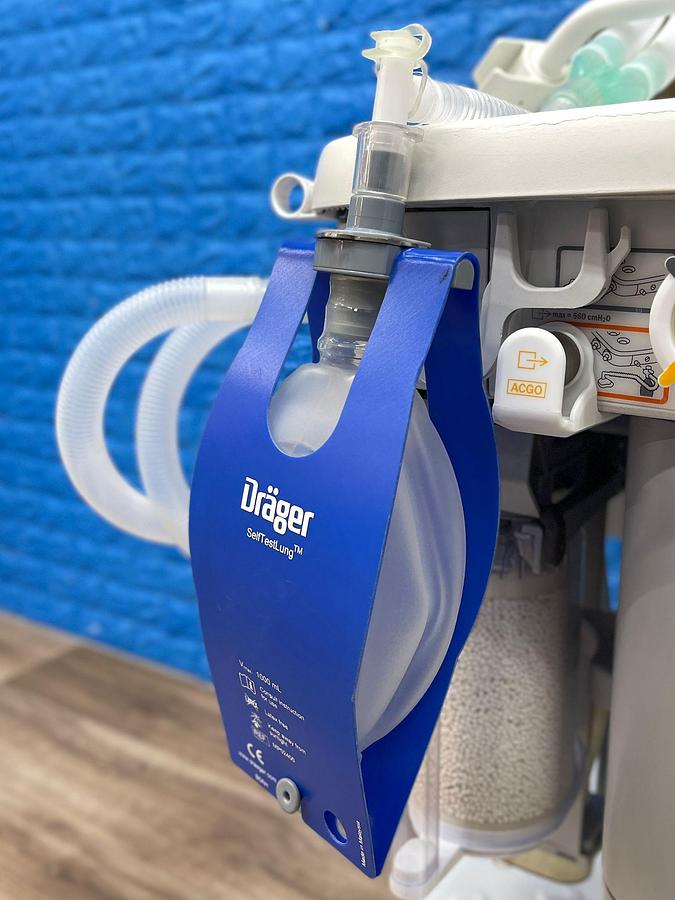 Used GE Datex-Ohmeda S/5 Aespire PSV Pro YOM: 2010