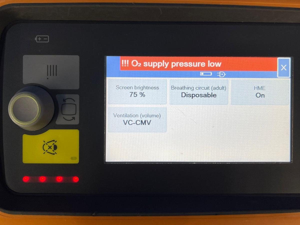 Used Dräger Oxylog VE300 Hours: 52 YOM: 2020