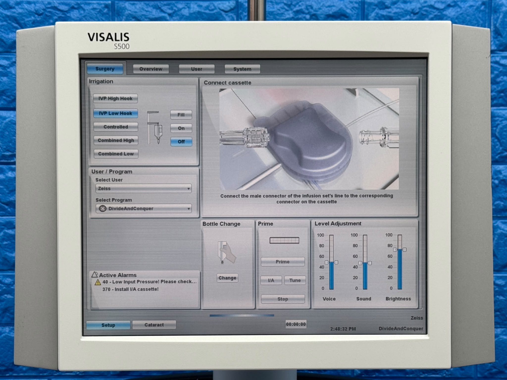 Used CARL ZEISS Visalia S500 REF: 640420 with 3 Hand Pieces YOM: 2013