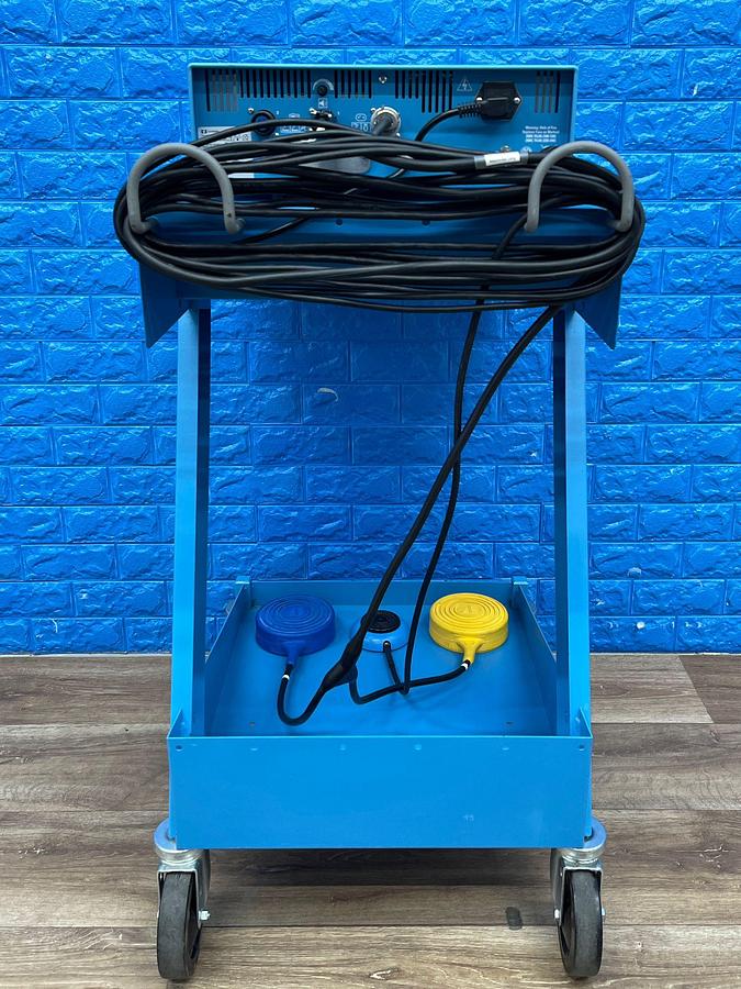 Used Covidien Force FX YOM: 2017 With Mono Polar and Bipolar Footswitch