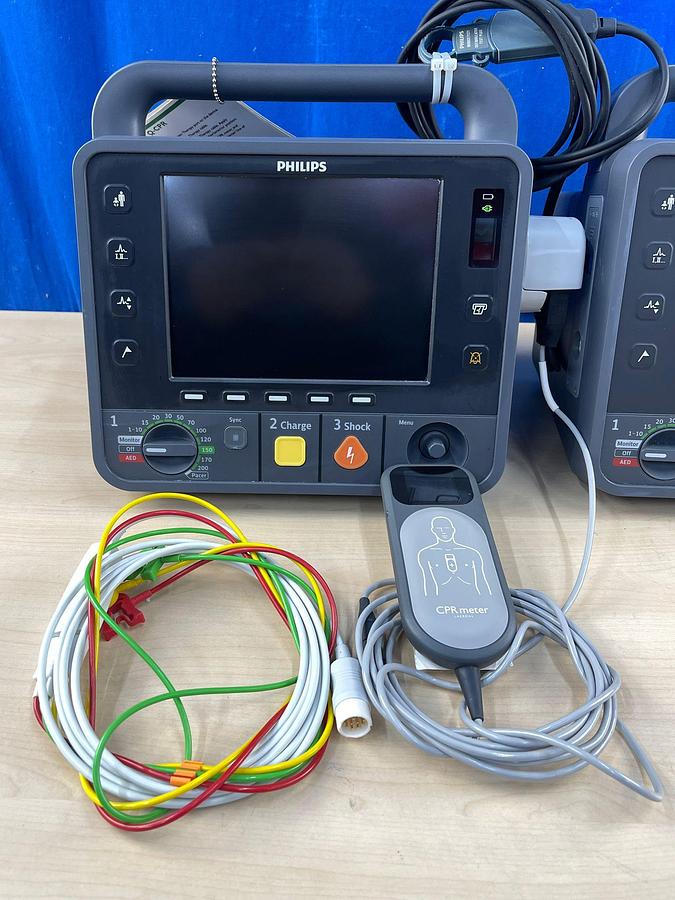 Used Philips HeartStart Intrepid Defibrillator YOM: 2019 
