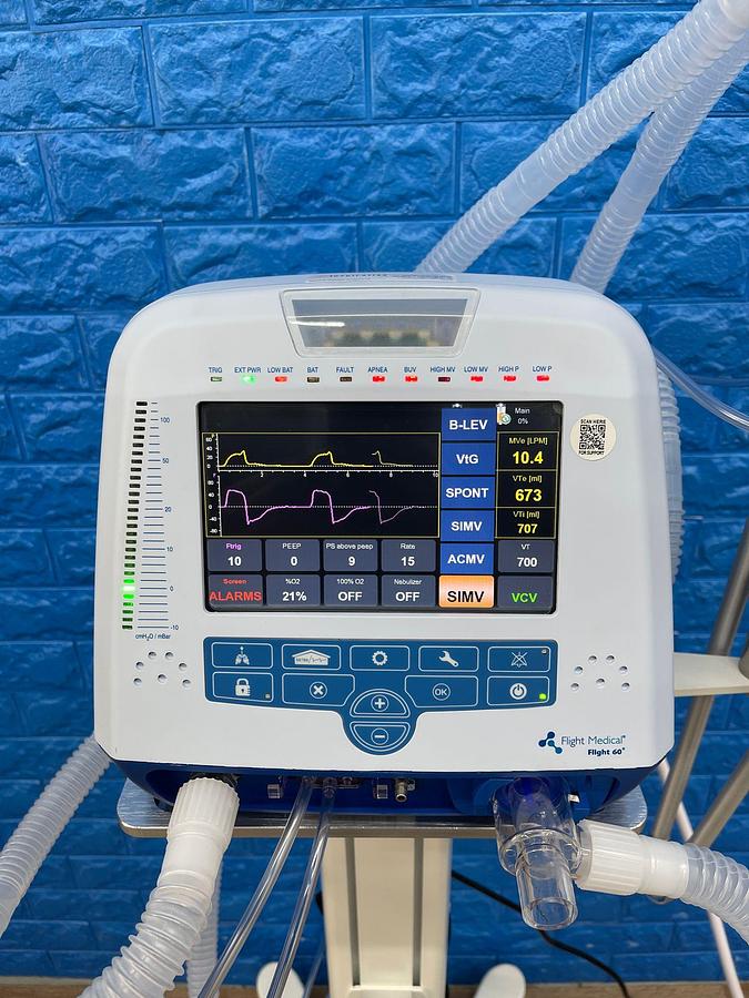 Used FLIGHT MEDICAL Flight 60 Ventilator