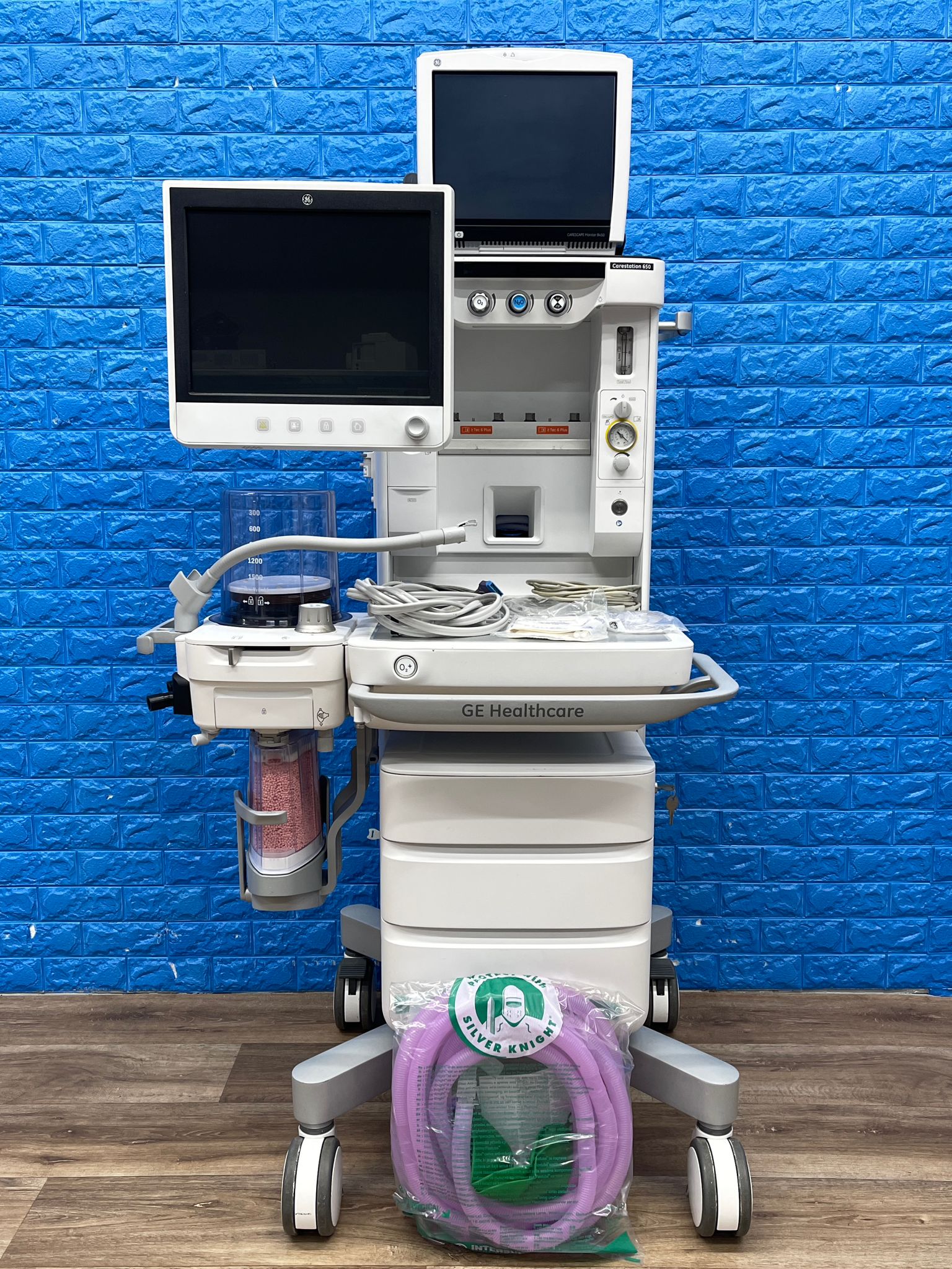 Used GE Datex Ohmeda Carestation 650 YOM: 2016 