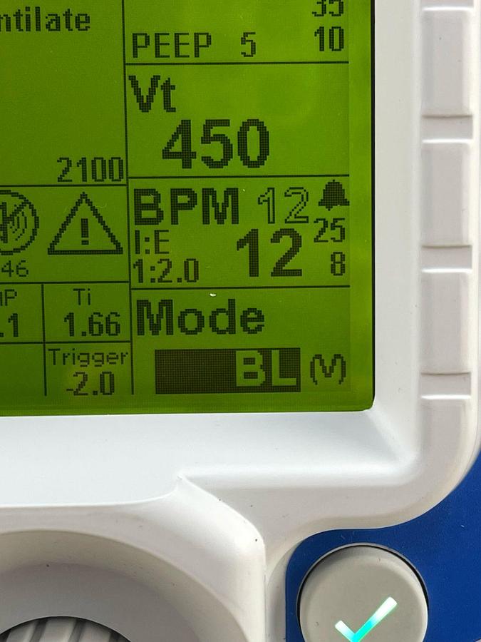 Used ZOLL 731 ventilator, YOM: 2019 Ventilator