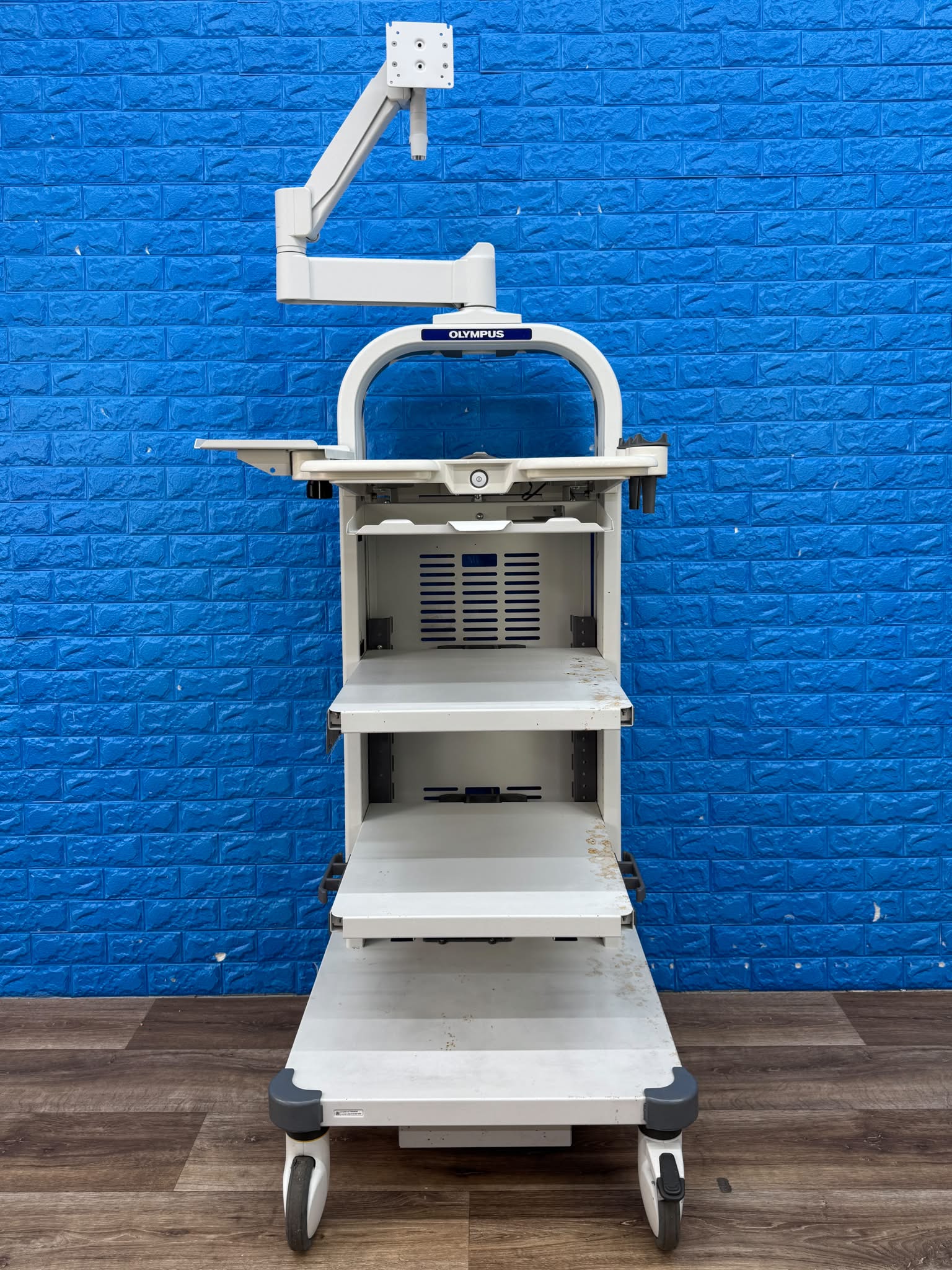 Used Olympus Trolley Model: WM-NP2 YOM: 2016 SN: 21621959