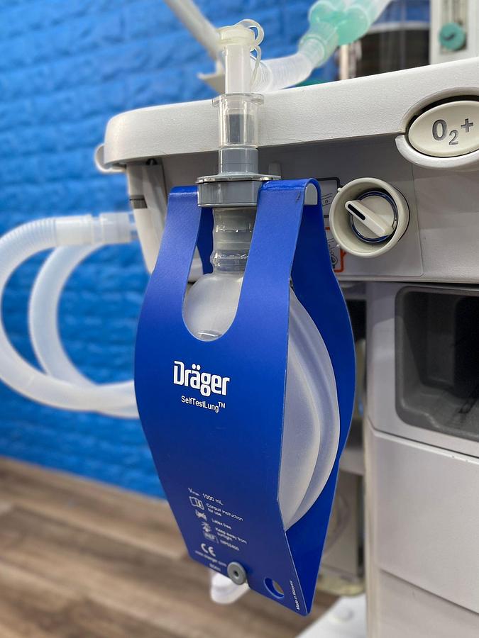 Used GE Datex-Ohmeda Aisys CS2 YOM: 2012