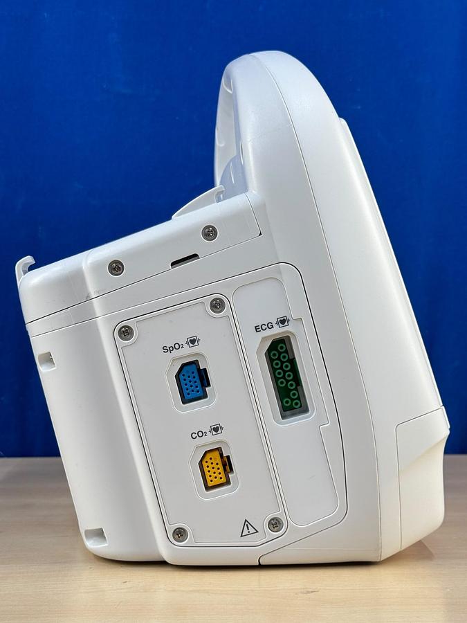 Used Nihon Kohden Cardiolife Defibrillator Model: TEC-5621 YOM: 2019