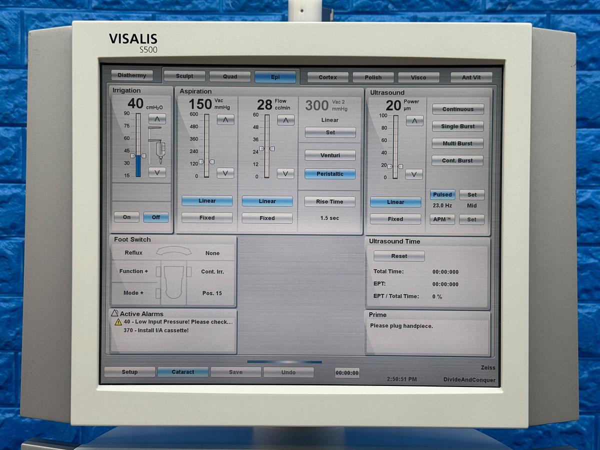 Used CARL ZEISS Visalia S500 REF: 640420 with 3 Hand Pieces YOM: 2013