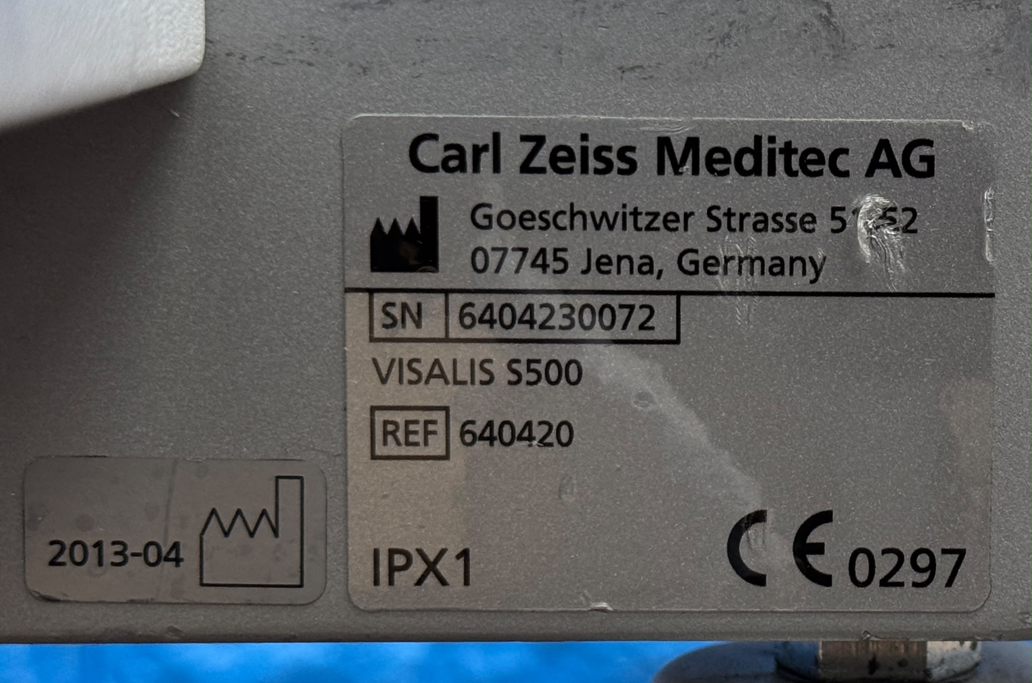 Used CARL ZEISS Visalia S500 REF: 640420 with 3 Hand Pieces YOM: 2013