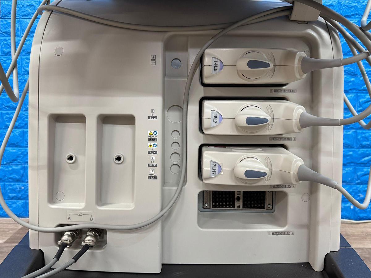 Used Toshiba Aplio 500 Ultrasound YOM: 2019 Probes  PLT-1005BT YOM: 2019 PLT-1204BT YOM: 2019 PLT-1202BT YOM: 2019