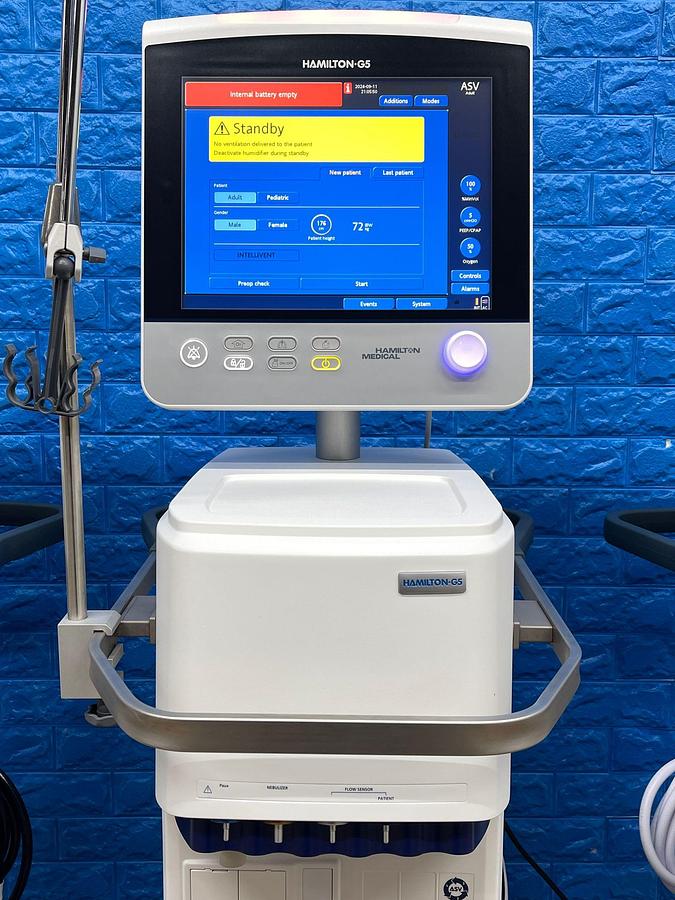 Used  Hamilton G5 Ventilator YOM: 2020 