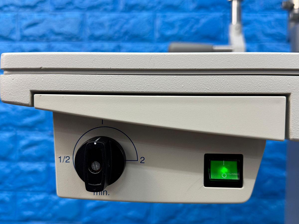 Used  Haag Streits Slit Lamp BM 900 REF: 7200013 YOM: 2010