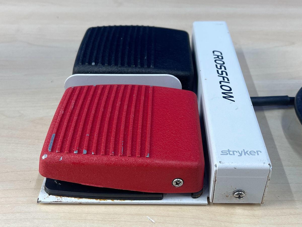 Used Stryker CrossFlow Footswitch RF: 0450000500 YOM: 2012