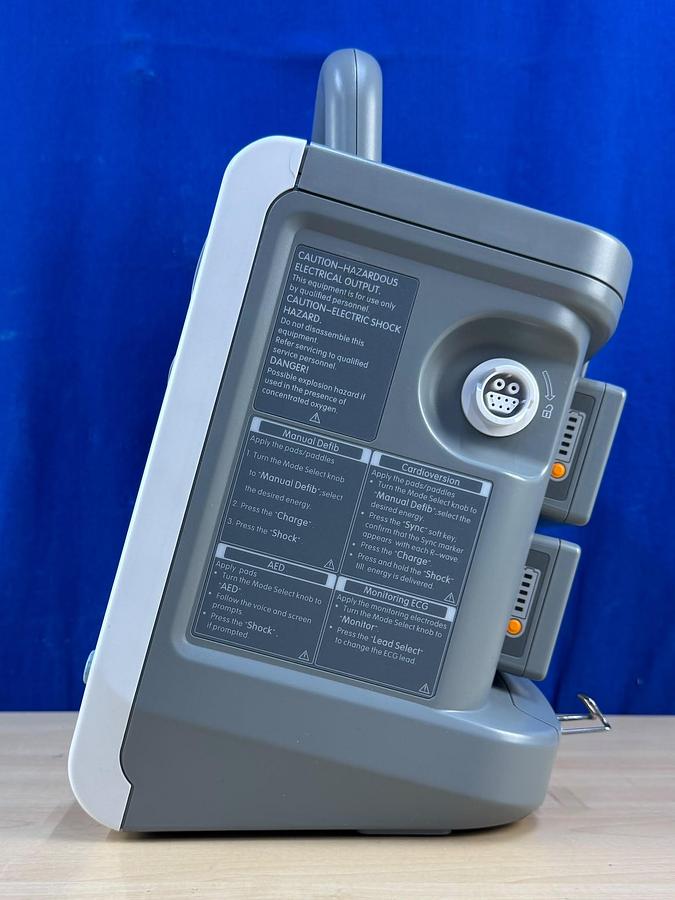 Used Mindray BeneHeart D6 Defibrillator