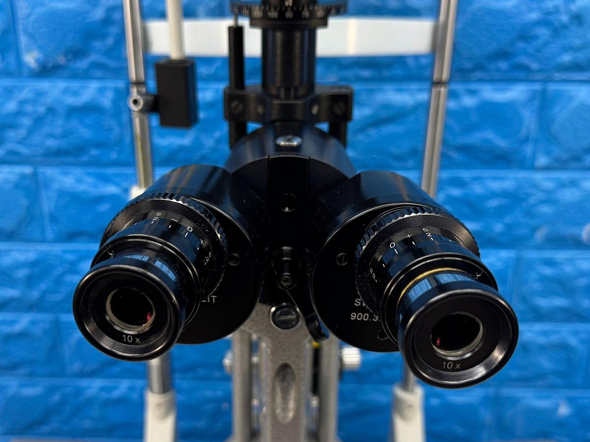 Used  Haag Streits Slit Lamp BM 900 REF: 7200013 YOM: 2010
