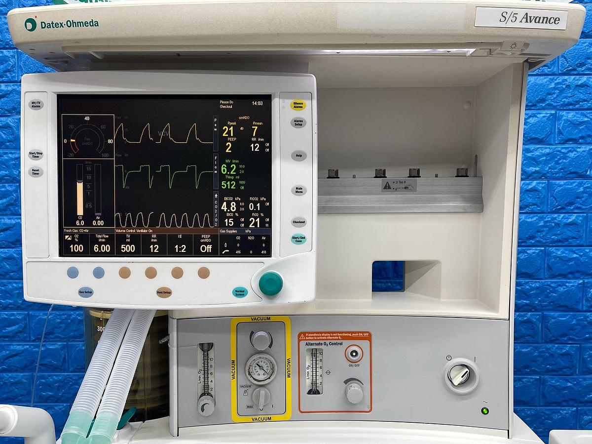 Used GE S/5 Datex-Ohmeda Anesthesia Machine (YOM: 2008)