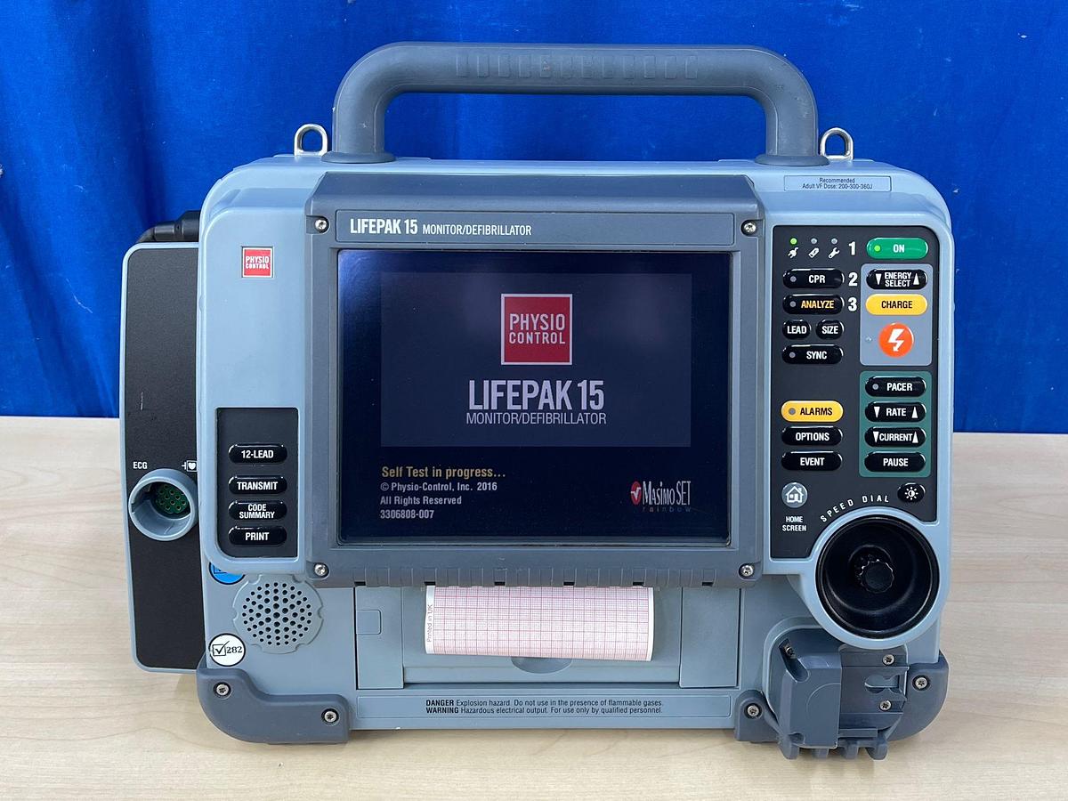 Used PHYSIO-CONTROL Lifepak 15 Defibrillator 6x 2018 2x 2013 V15-2 Defibrillator