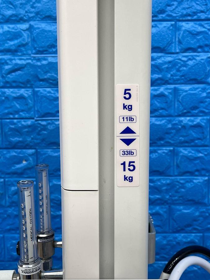 Used FISHER & PAYKEL Healthcare Cosy Cot, REF: IW932AEK YOM: 2016 Infant Resuscitator