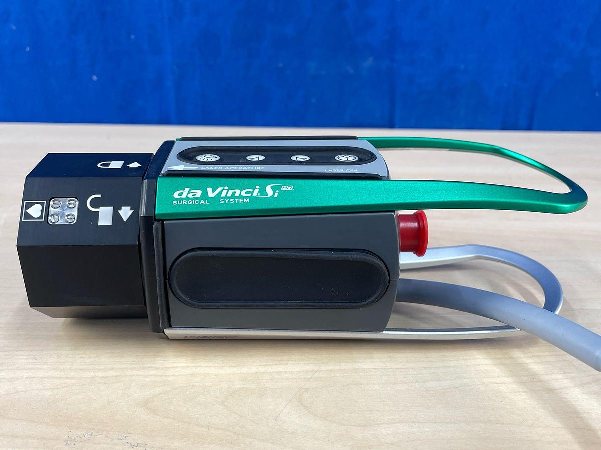 Used INTUITIVE SURGICAL da Vinci Si 3D HD Firefly Camera Model: HD-4 REF: 371952-02