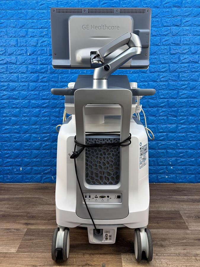 Used GE Voluson E8 Ultrasound YOM: 2019  
