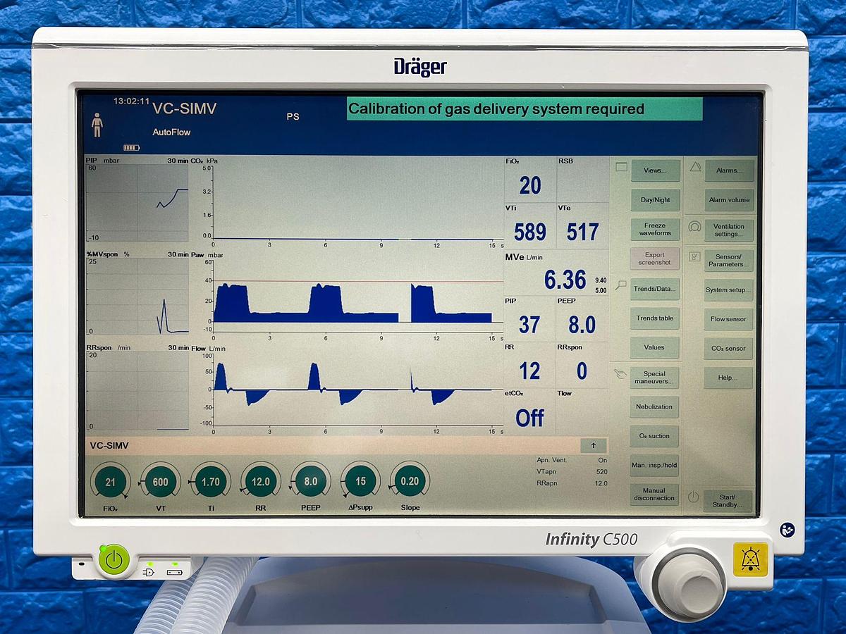 Used Dräger Evita V500 Ventilator SW: S02.51.01 Hours: 11355 YOM: 2017 