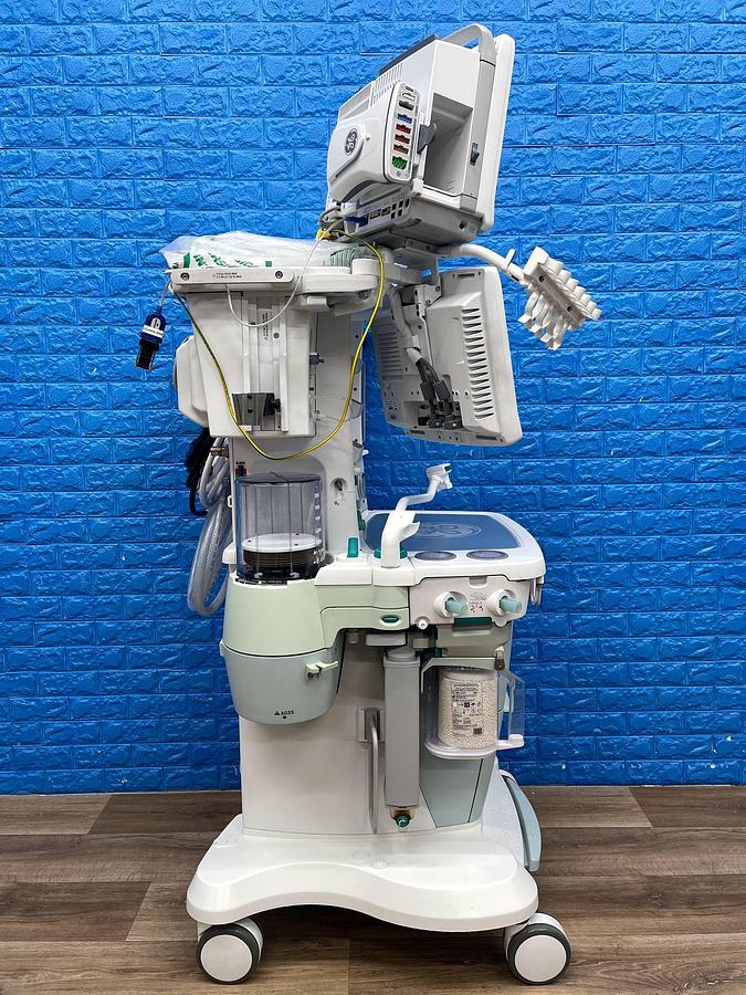 Used GE Avance CS2 Anesthesia, YOM: 2014