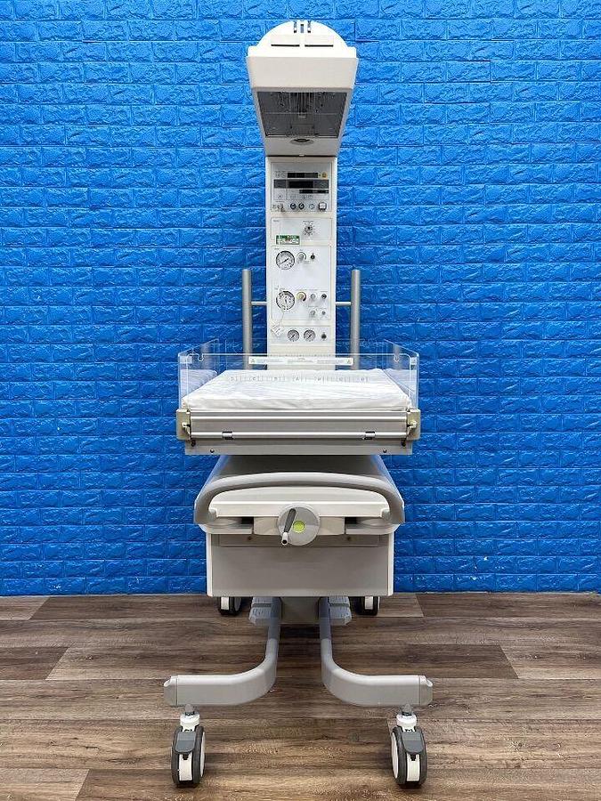 Used DRAEGER Dräger Resuscitaire YOM