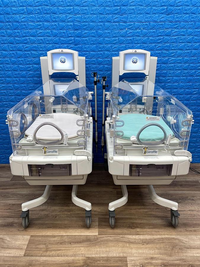 Used GE Giraffe YOM: 2018 Infant Incubator