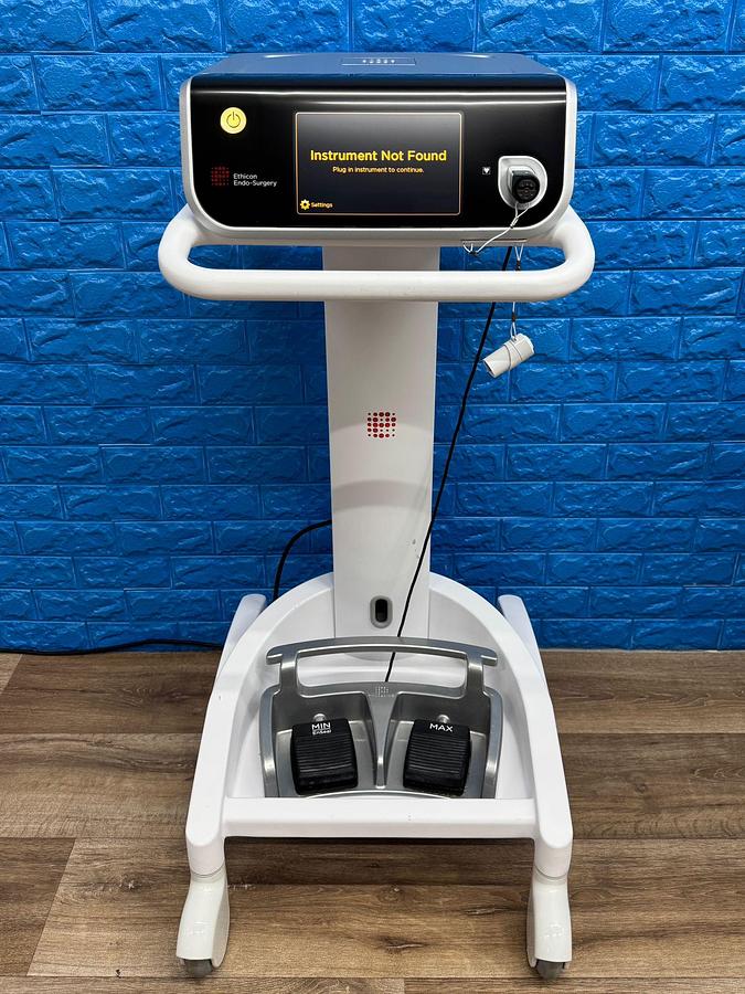 Used Ethicon GEN 11 YOM: 2020 Include Foot Switch