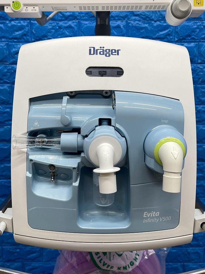 Used Dräger V500 Ventilator, YOM: 2015