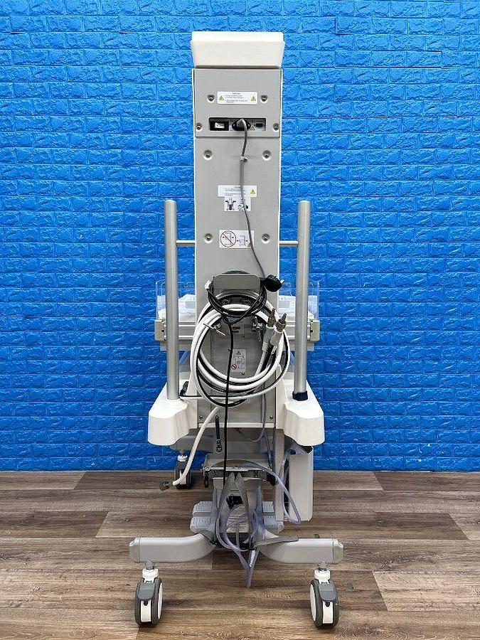 Used DRAEGER Dräger Resuscitaire YOM