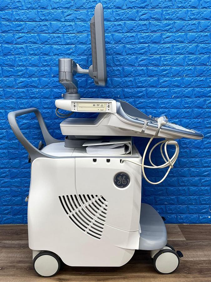 Used GE Voluson E8, YOM: 2011