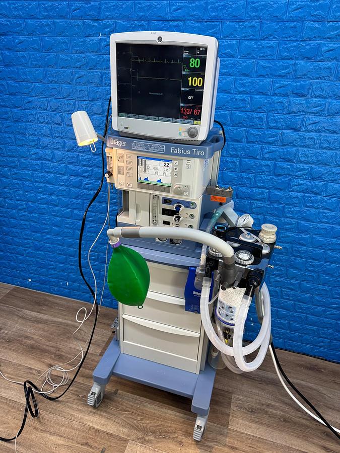 Used Dräger Fabius Tiro YOM: 2011  Include GE B650 Patient Monitor YOM: 2013 With SPO2 & ECG Cables