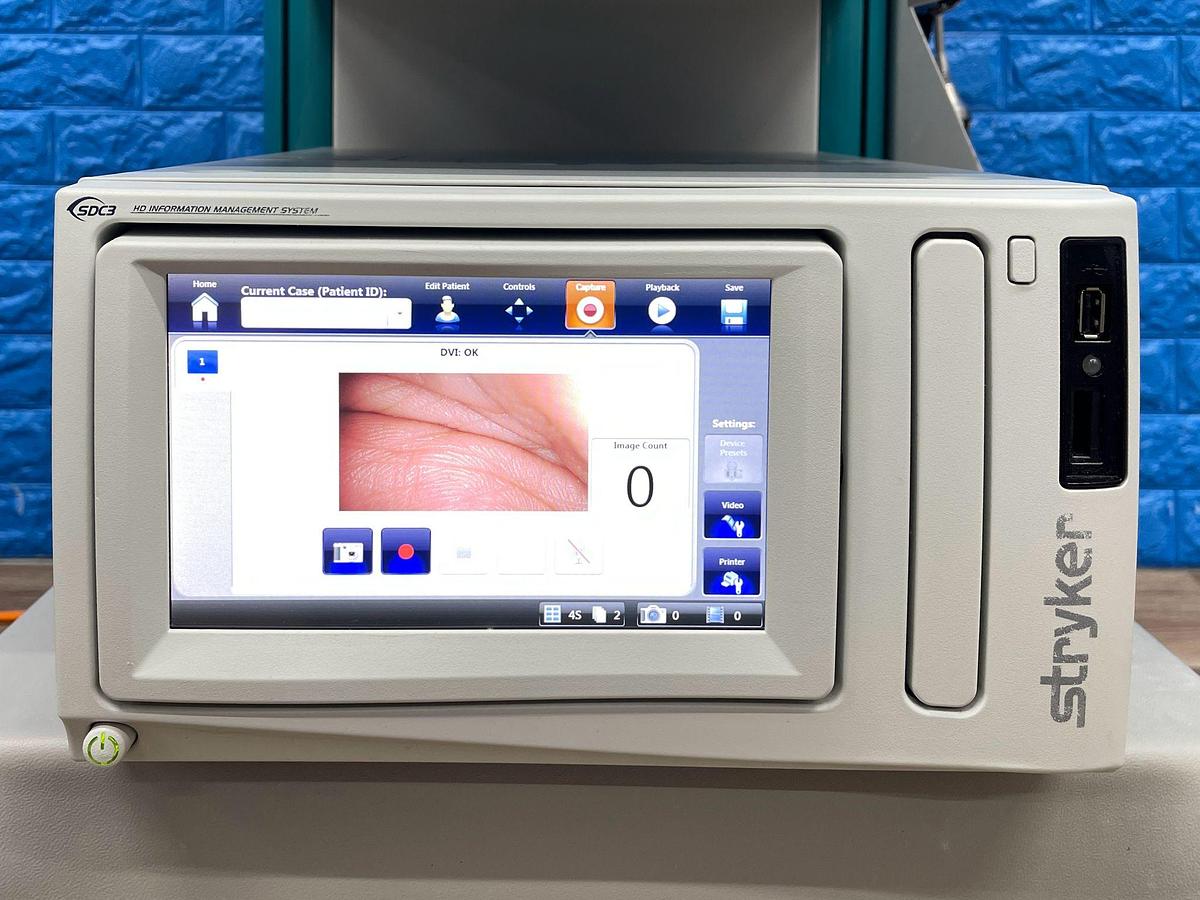 Used Stryker 1488 Tower  Lcd Monitor  YOM: 2017