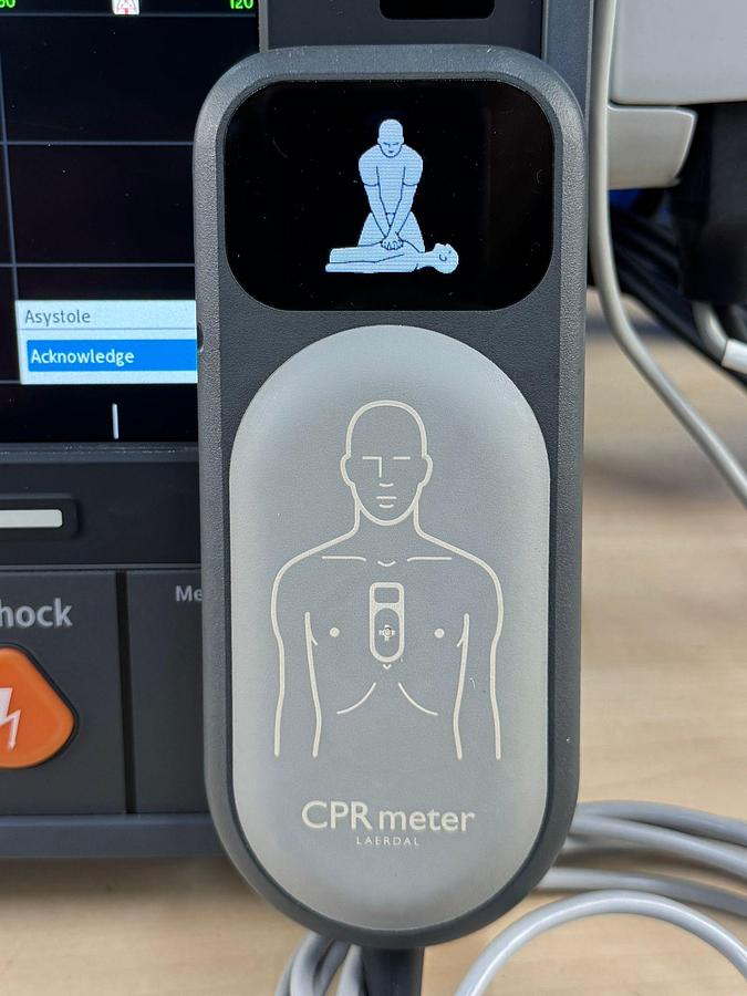 Used Philips HeartStart Intrepid Defibrillator With Efficia External Paddles YOM: 2019 