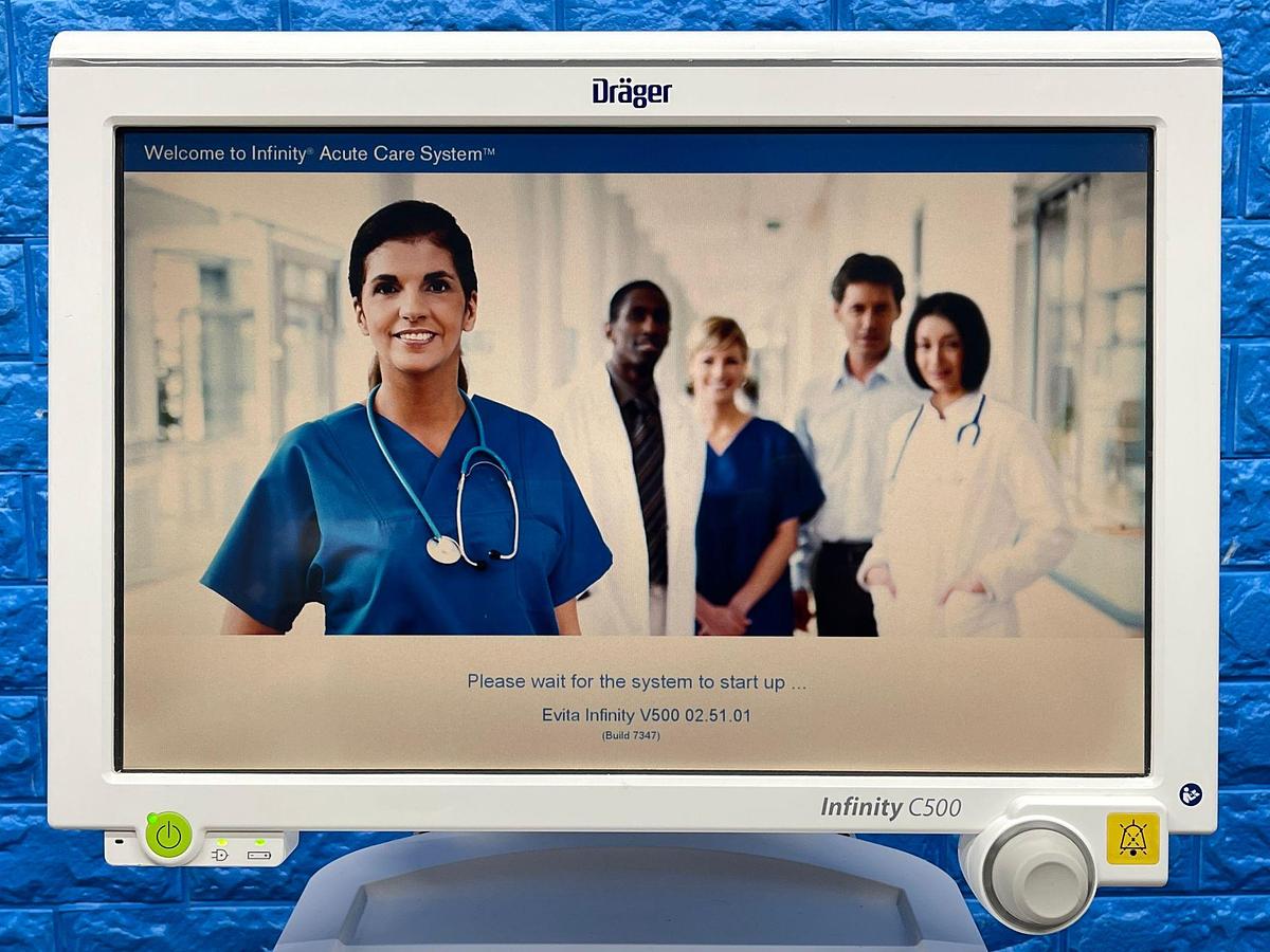 Used Dräger Evita V500 Ventilator SW: S02.51.01 Hours: 11355 YOM: 2017 