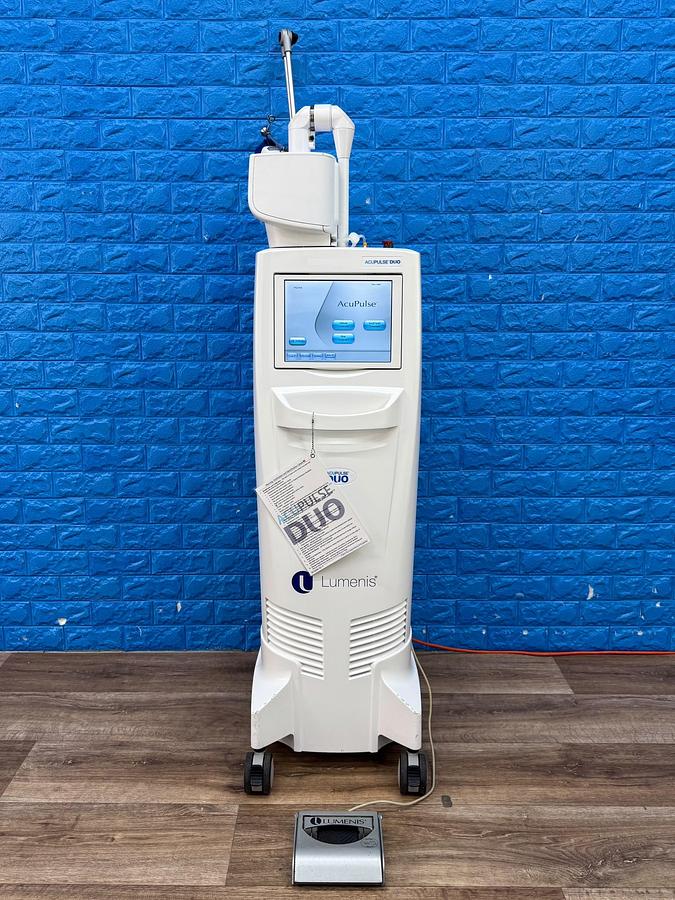 Used Lumenis ACUPULSE DUO Laser 40 Watt REF: SA-10014050 YOM: 2015 SN: 175 Include: Acupulse SurgiTouch Flash Scanner SN: 2118A Acuspot 712 Micromanipulator SN: 846 4x CO2 Laser Glasses