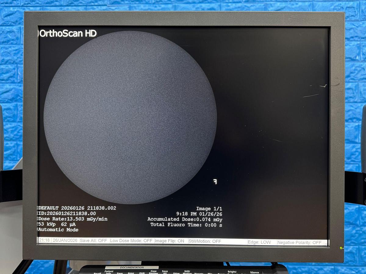 Used OrthoScan High Definition Mini C-Arm X-Ray Model: 1000-0004 YOM: 2011 SN: 5E1155